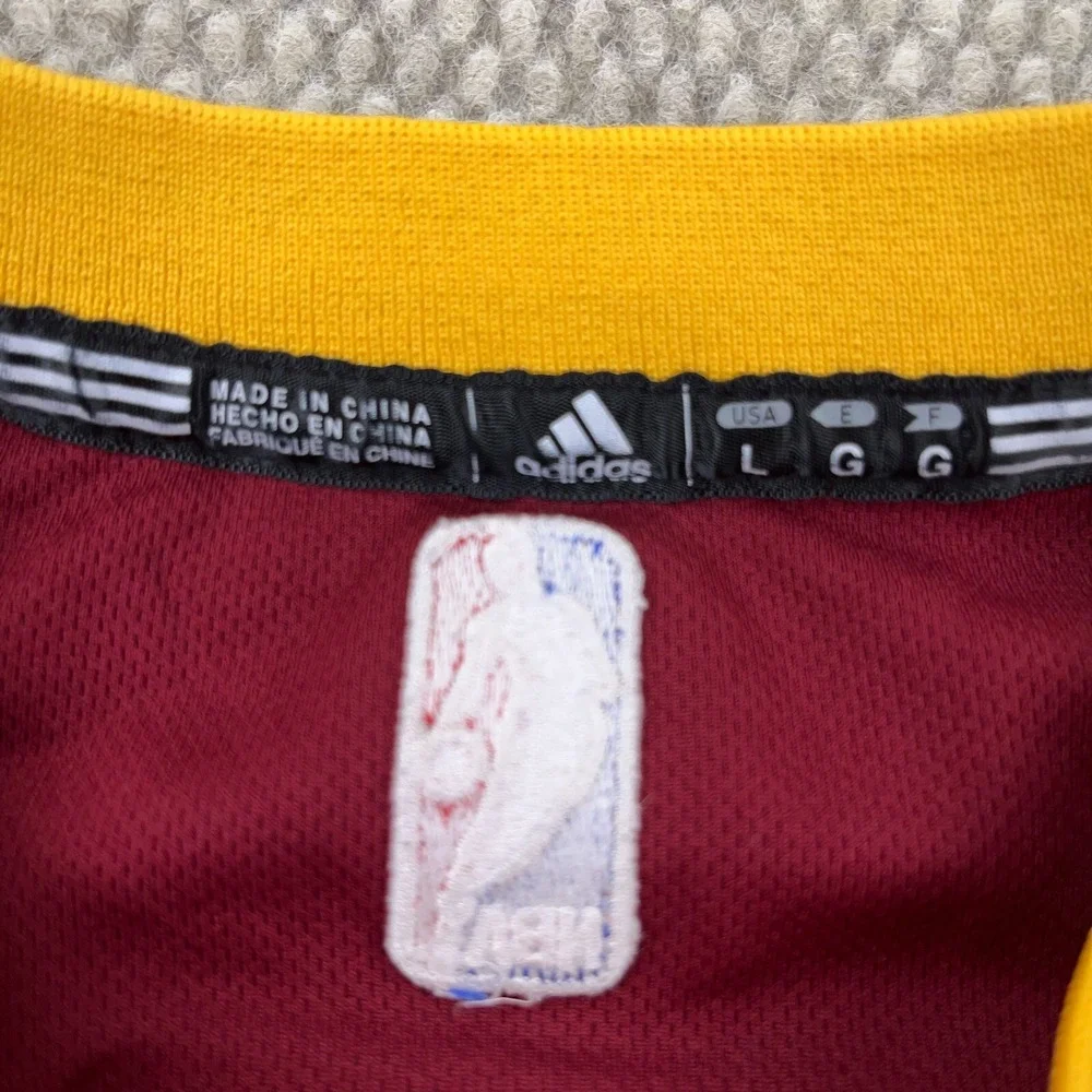 Cleveland Cavaliers LeBron James‎ Jersey Youth Large Maroon Yellow Adidas Boys *